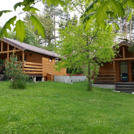Domki , Pokoje Goscinne Ustronie Zwierzyniec Exterior photo